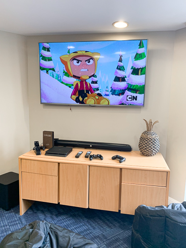 a tv in the room in Wyndham Oceanside Pier resort