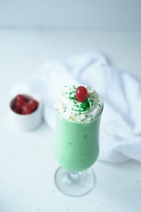 Shamrock Shake (McDonalds Copycat) for St. Patrick's Day Desserts